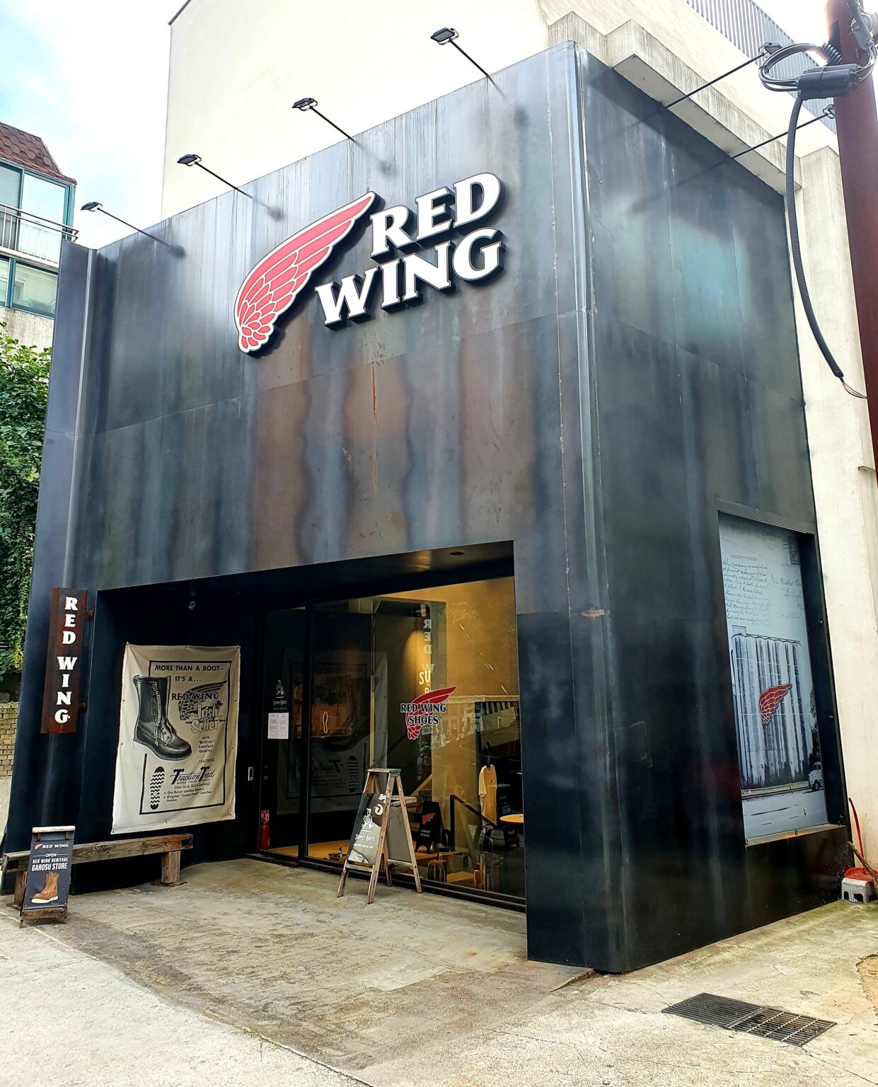 red wing shoe store lane avenue